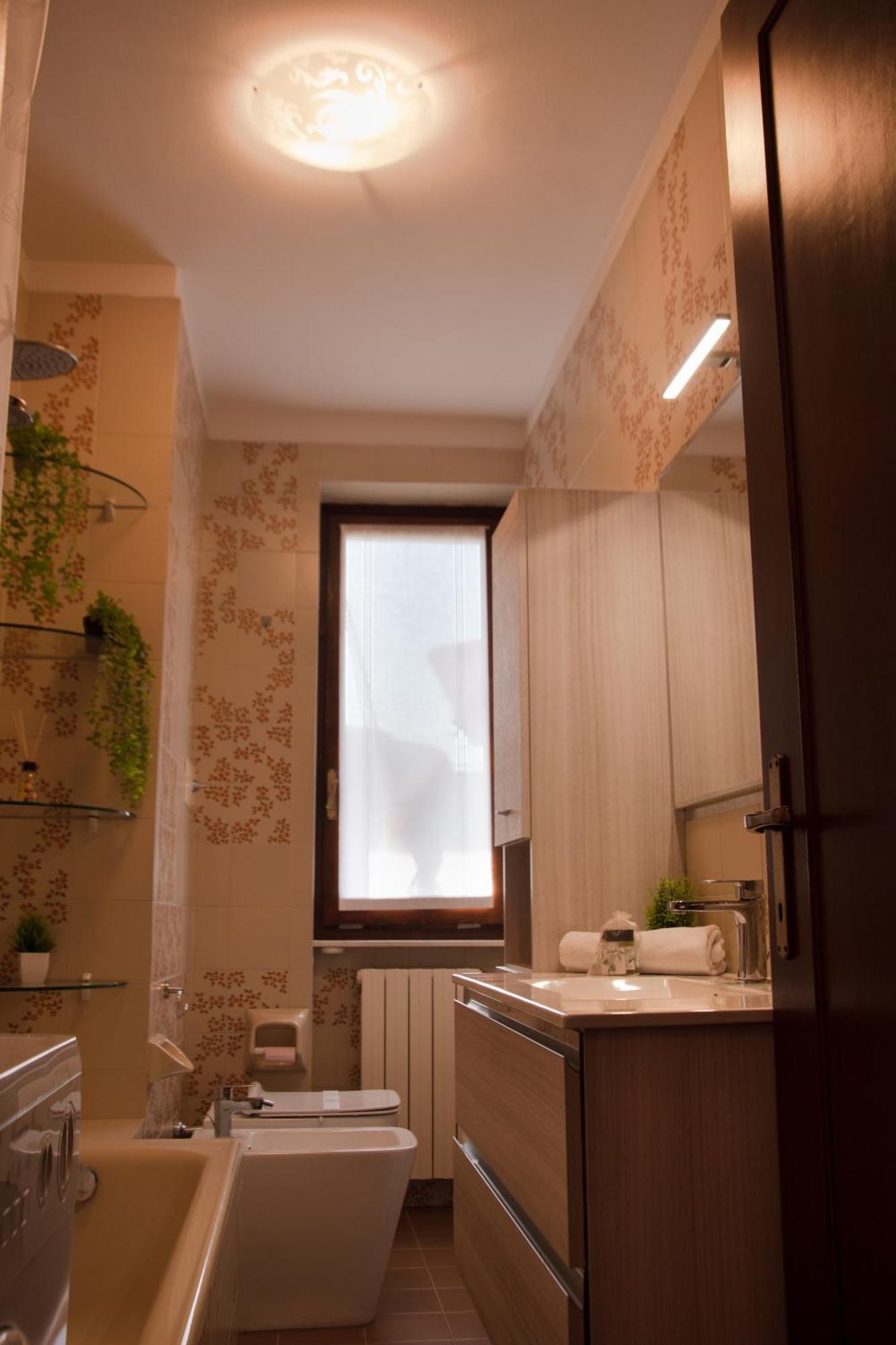 Marnhouse Stresa Lake View Екстериор снимка